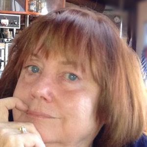 Meet your Posher, Carol